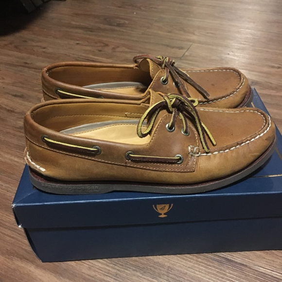 Sperry Gold Cup Croc Print Tan
